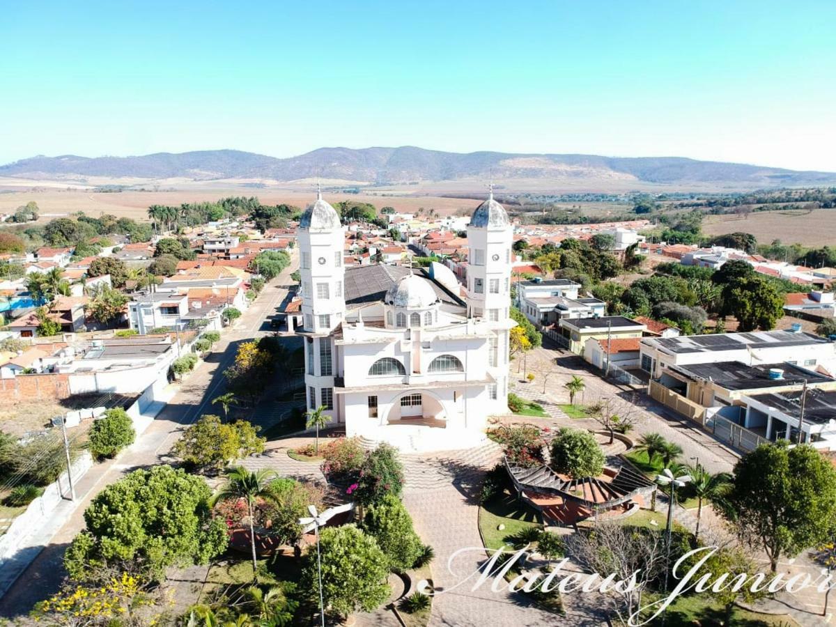 Villa Pouso Calixtrato São João Batista do Glória Esterno foto